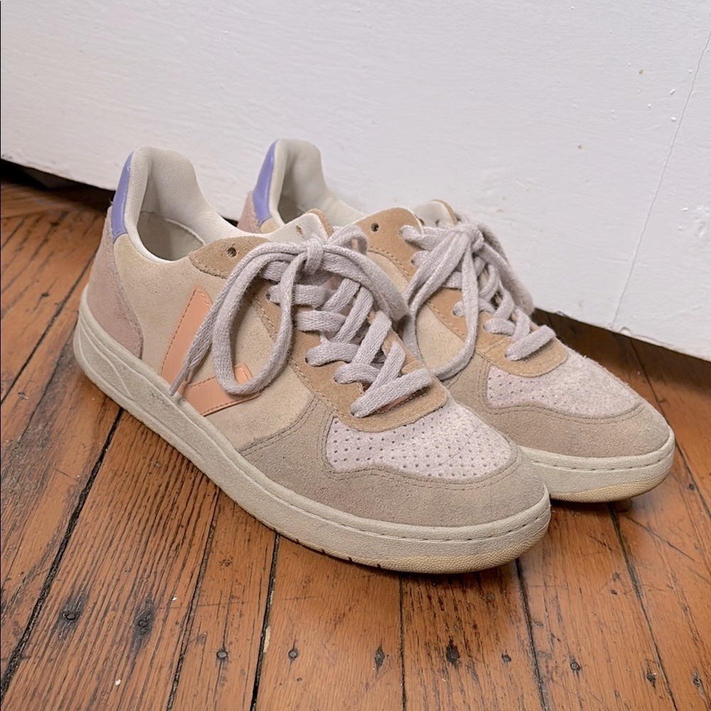 Veja V-10 Multicolor Peach Sneakers Size 7